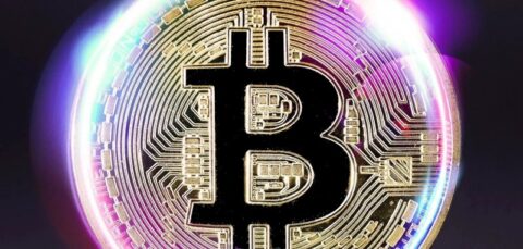 رشد تاریخی بیت کوین تا سطح ۱۱۲ هزار دلار